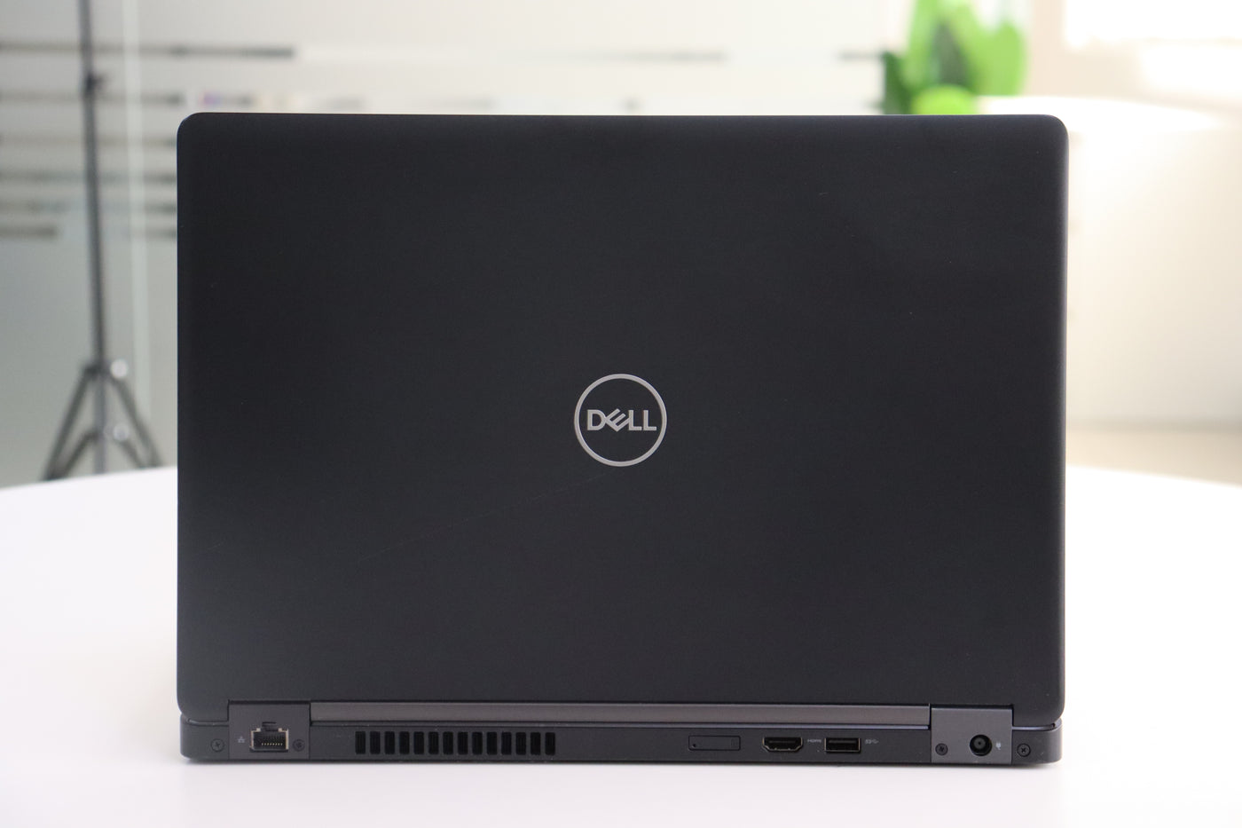 Dell Latitude 5490 Core i7 8th Gen, 16GB RAM, 256GB SSD, 14 inch photo 4 Dell Latitude 5490 Core i7 8th Gen, 16GB RAM, 256GB SSD, 14 inch photo 4
