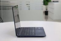 HP Elite Dragonfly Core i5 8th Gen, 8GB RAM, 256GB SSD, 13.3 inch photo 3