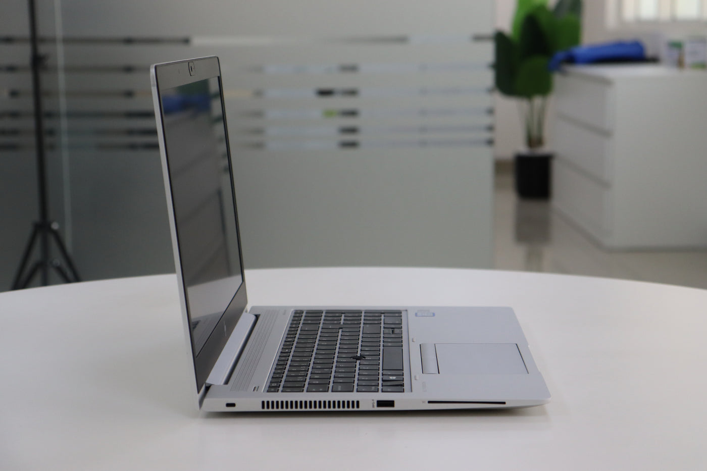 HP EliteBook 850 G6 Core i5 8th Gen, 8GB RAM, 256GB SSD, 15.6 inch photo 3 HP EliteBook 850 G6 Core i5 8th Gen, 8GB RAM, 256GB SSD, 15.6 inch photo 3