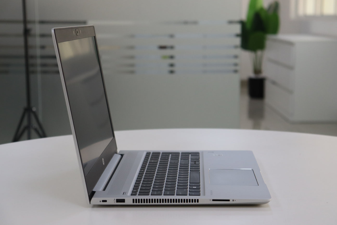 HP ProBook 450 G7 Core i5 10th Gen, 16GB RAM, 256GB SSD, 15.6 inch photo 3 HP ProBook 450 G7 Core i5 10th Gen, 16GB RAM, 256GB SSD, 15.6 inch photo 3