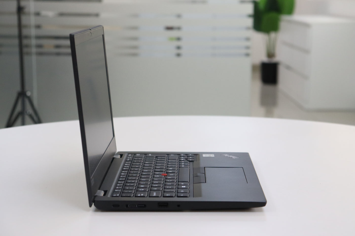 Lenovo ThinkPad L13 Gen 1 Core i5 10th Gen, 16GB RAM, 256GB SSD, 13.2 inch photo 3 Lenovo ThinkPad L13 Gen 1 Core i5 10th Gen, 16GB RAM, 256GB SSD, 13.2 inch photo 3