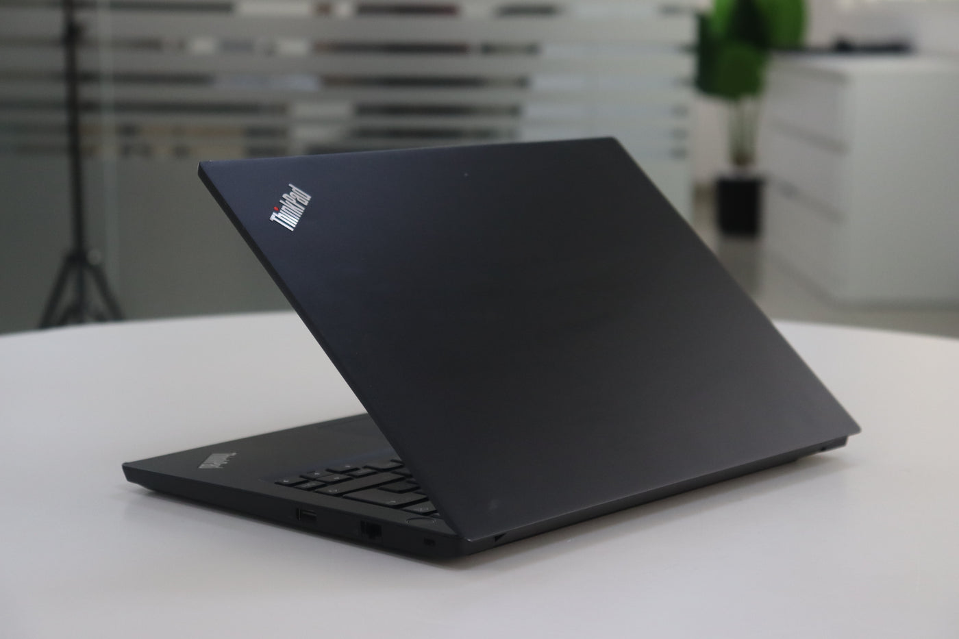 Lenovo ThinkPad E14 Core i5 10th Gen, 8GB RAM, 256GB SSD, 14 inch photo 5 Lenovo ThinkPad E14 Core i5 10th Gen, 8GB RAM, 256GB SSD, 14 inch photo 5