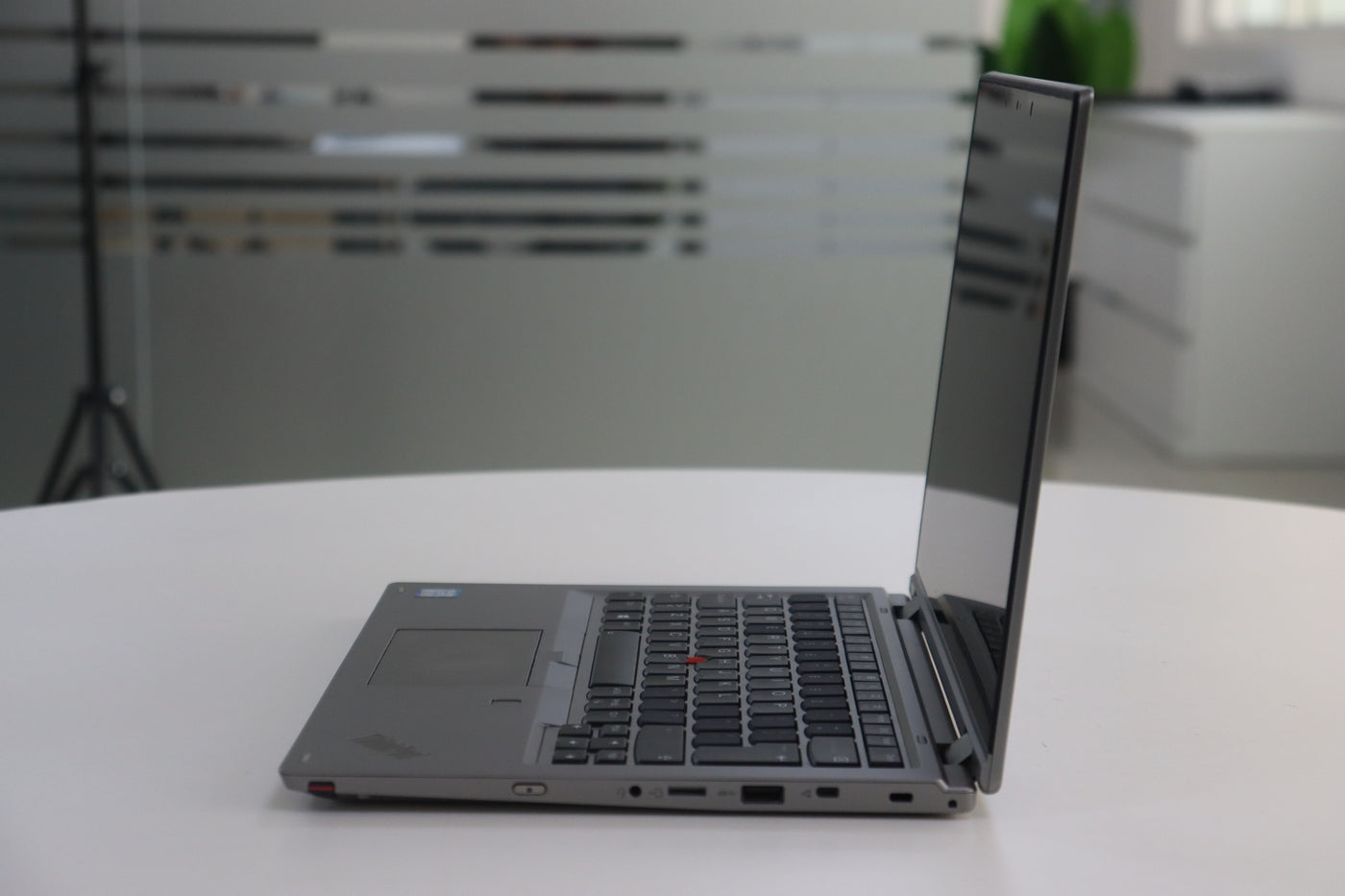 Lenovo ThinkPad L390 Yoga Core i5 8th Gen, 16GB RAM, 256GB SSD, 13.3 inch photo 2 Lenovo ThinkPad L390 Yoga Core i5 8th Gen, 16GB RAM, 256GB SSD, 13.3 inch photo 2