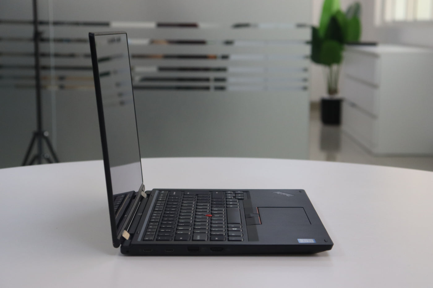 Lenovo ThinkPad L390 Yoga Core i5 8th Gen, 8GB RAM, 256GB SSD, 13.3 inch photo 3 Lenovo ThinkPad L390 Yoga Core i5 8th Gen, 8GB RAM, 256GB SSD, 13.3 inch photo 3